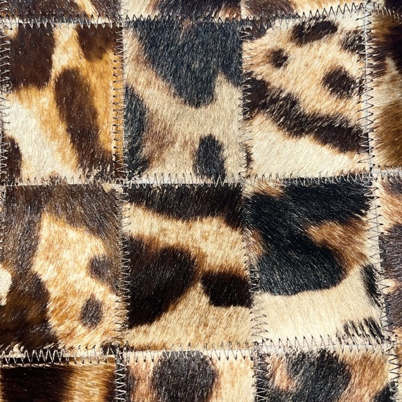 Calf pony hair designer bag with tweed backing! Two straps/ worn two ways!! - Picture 3 of 8